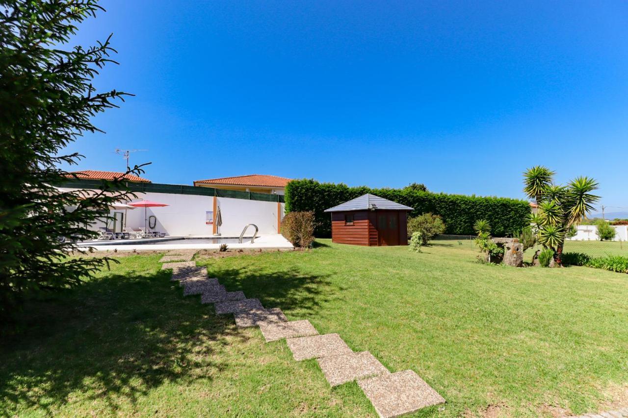 Casa Largo Do Porto - Country House With Swimming Pool Виана-ду-Каштелу Экстерьер фото