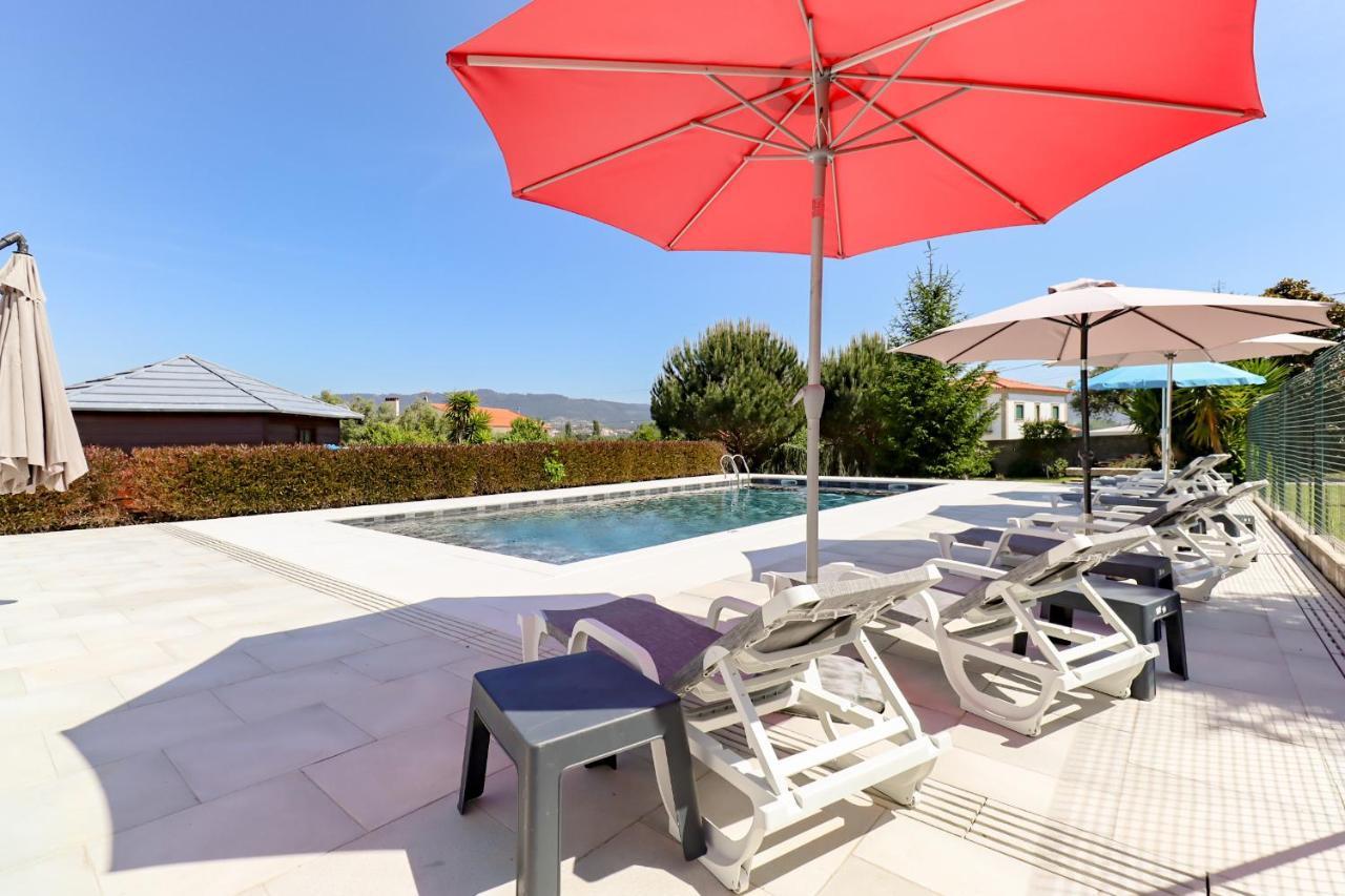 Casa Largo Do Porto - Country House With Swimming Pool Виана-ду-Каштелу Экстерьер фото