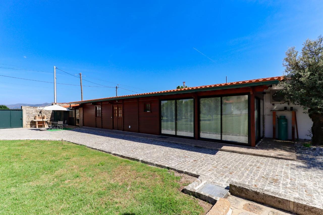 Casa Largo Do Porto - Country House With Swimming Pool Виана-ду-Каштелу Экстерьер фото