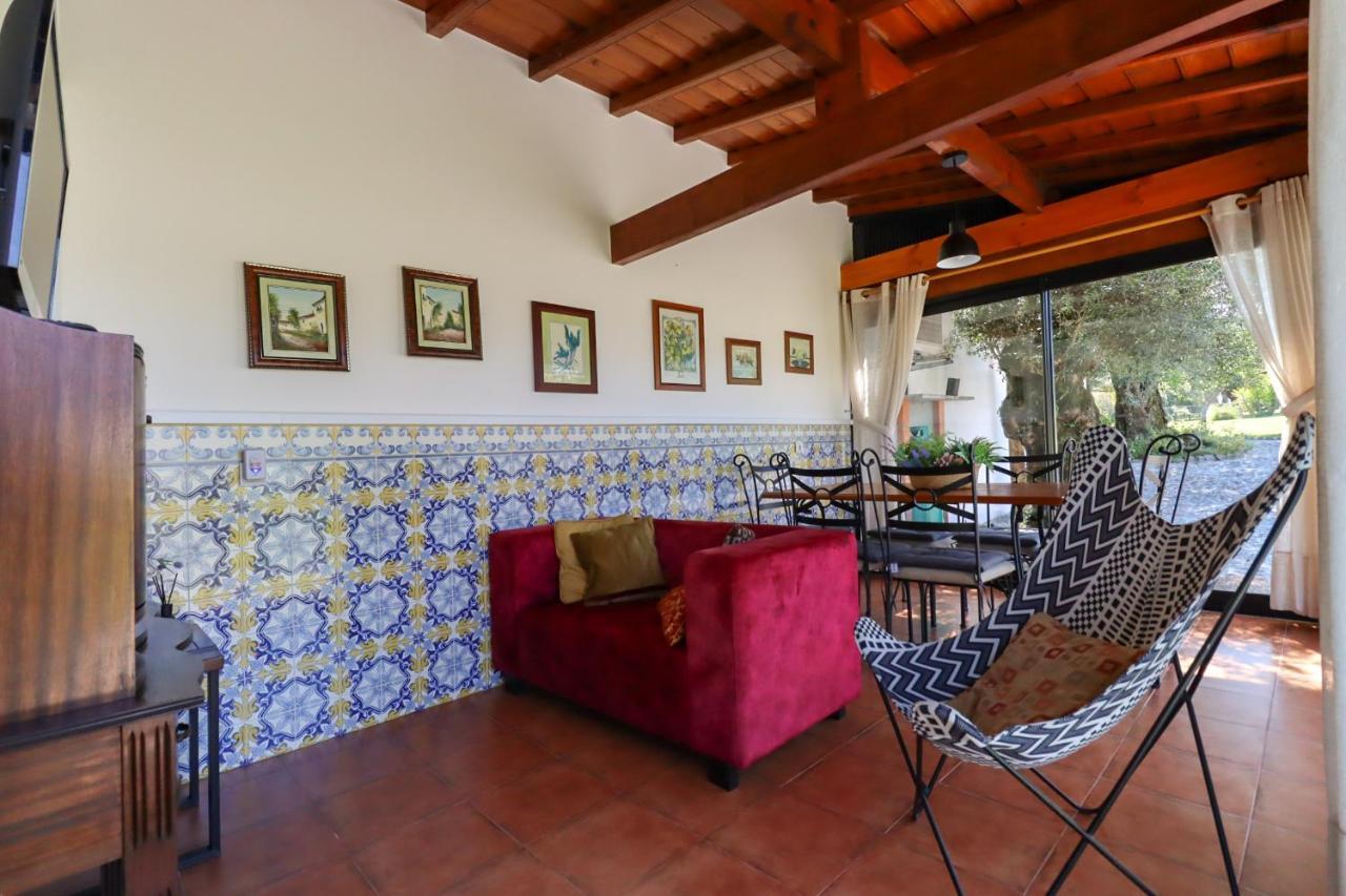 Casa Largo Do Porto - Country House With Swimming Pool Виана-ду-Каштелу Экстерьер фото